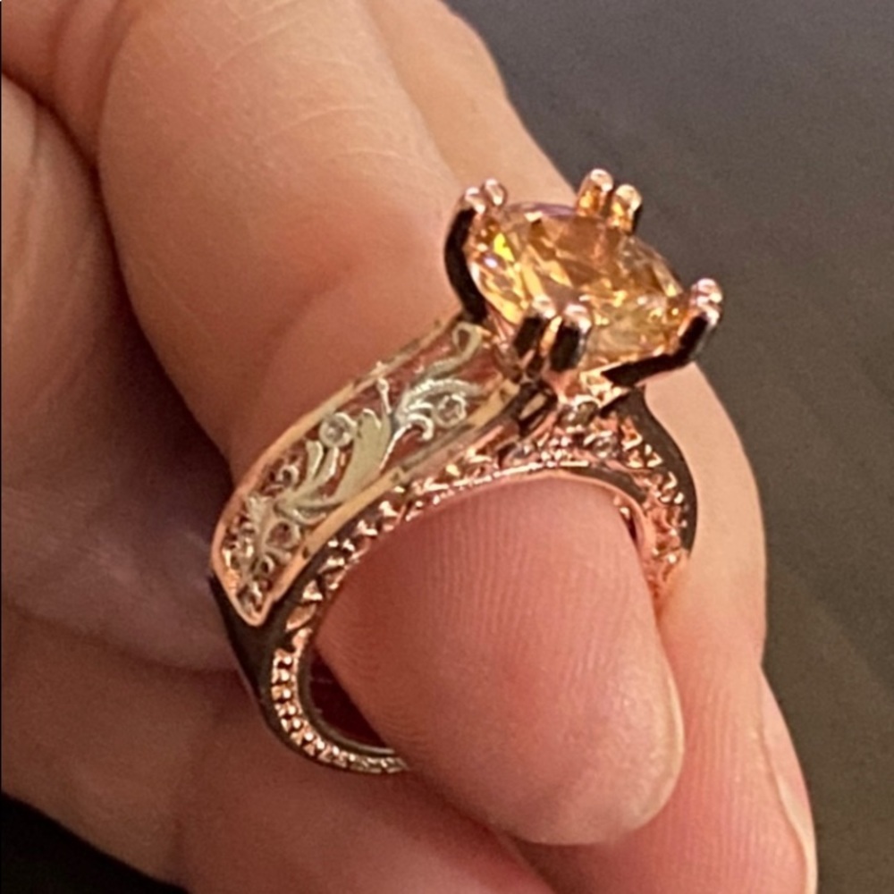 Rose Gold Wedding/Engagement Ring size 10
